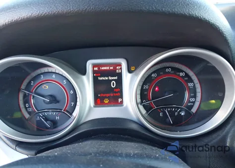 2017 Dodge Journey Crossroad z USA, uszkodzony, nr VIN 3C4PDCGB8HT501650